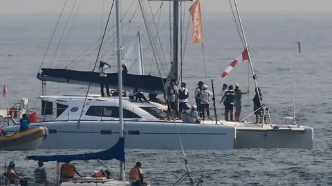 “亚洲杯乒乓球小组赛首日焦点战：梁靖崑对阵阿昌塔 精彩对决回顾”