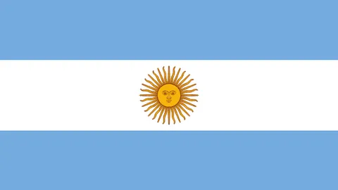 卡里乌斯爱妻性感写真首曝，惊艳瞬间引网友热议